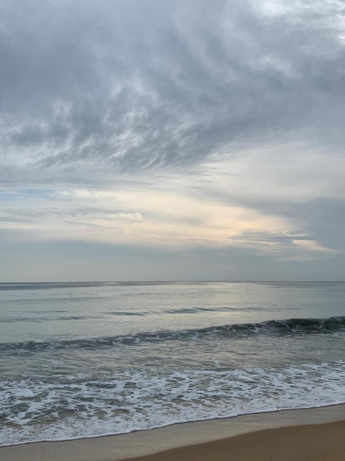 Nilaveli Beach Apartment Sri Lanka エクステリア 写真